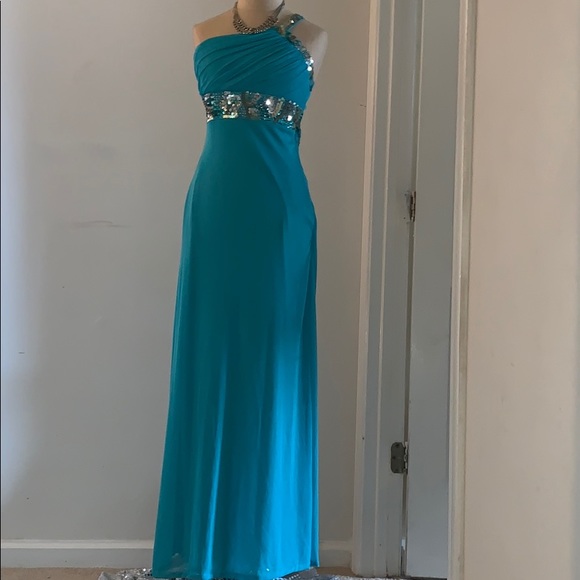 My Michelle Dresses & Skirts - Gorgeous Prom Dress